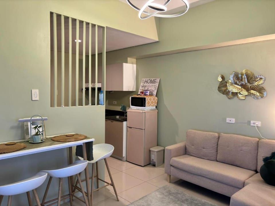 SMDC Breeze Residence Apartment in Pasay