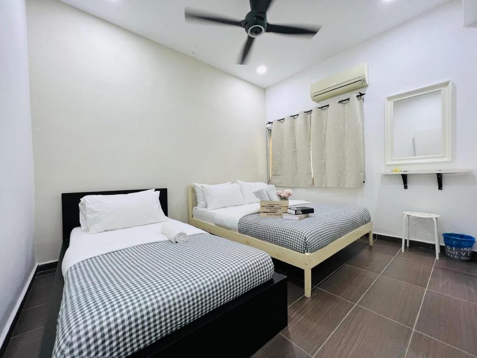 Landed 3bedroom Walk 3min to Jonker Big Space|150A Vacation rental in Malacca