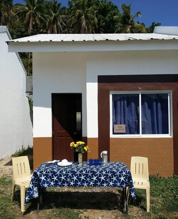 Little House of Carilie in Laiya San Juan Batangas Vacation rental in Calabarzon