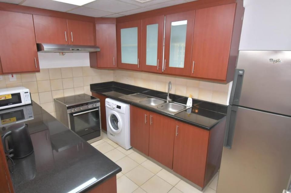 the beach hostel Apartment in Dubai