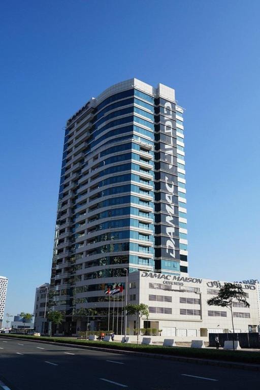 Luxury Studio w Burj Khalifa view, Downtown Vacation rental in Dubai