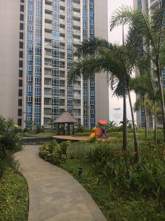 Casapedian 008 ( Apartemen Podomoro 2BR) LIB Tower Apartment in Indonesia