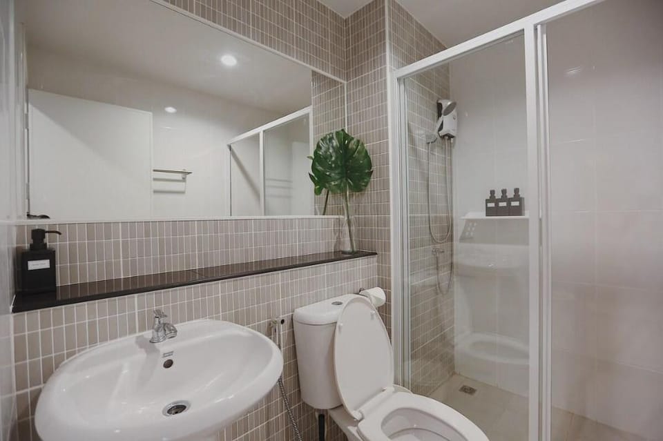 Minimal Cozy Room near Chatuchak Weekend Market #1 Apartment in Bangkok