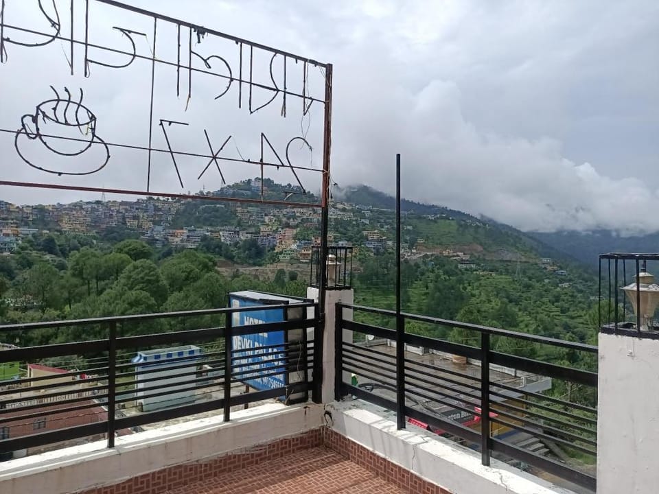 Hotel devki palace Hotel in Uttarakhand