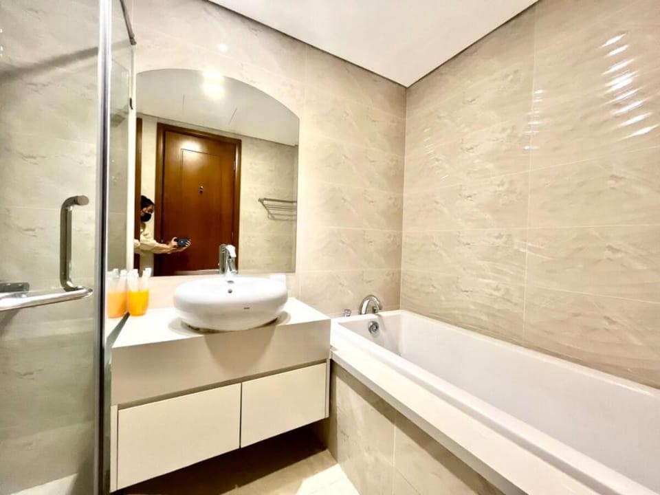 Vinhome Central Park Cho Thuê Hai Phòng Ngủ  Vacation rental in Ho Chi Minh City
