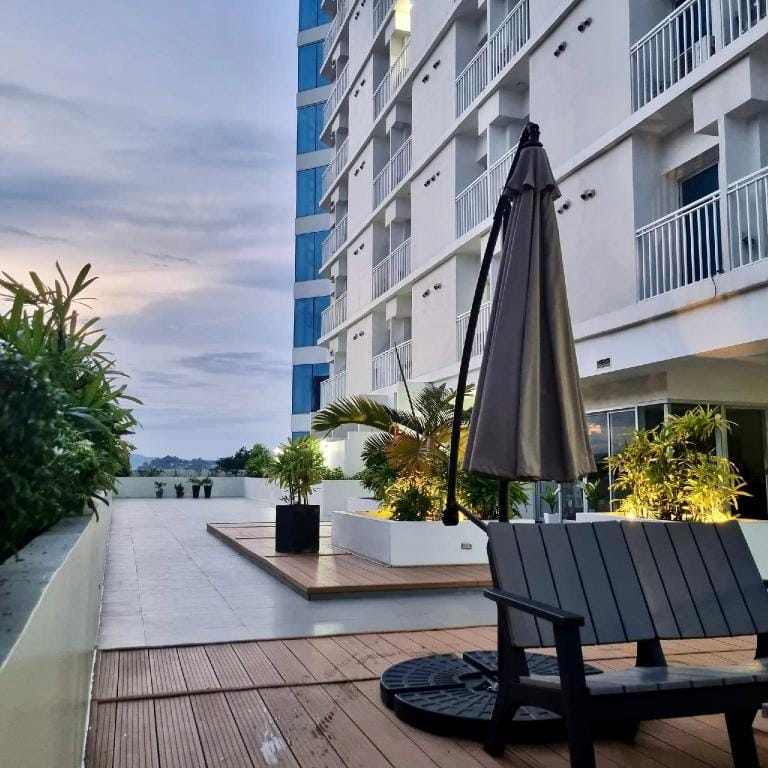 AFFORDABLE  STUDIO CONDO - INSPIRIA CONDO BAJADA Vacation rental in Davao City