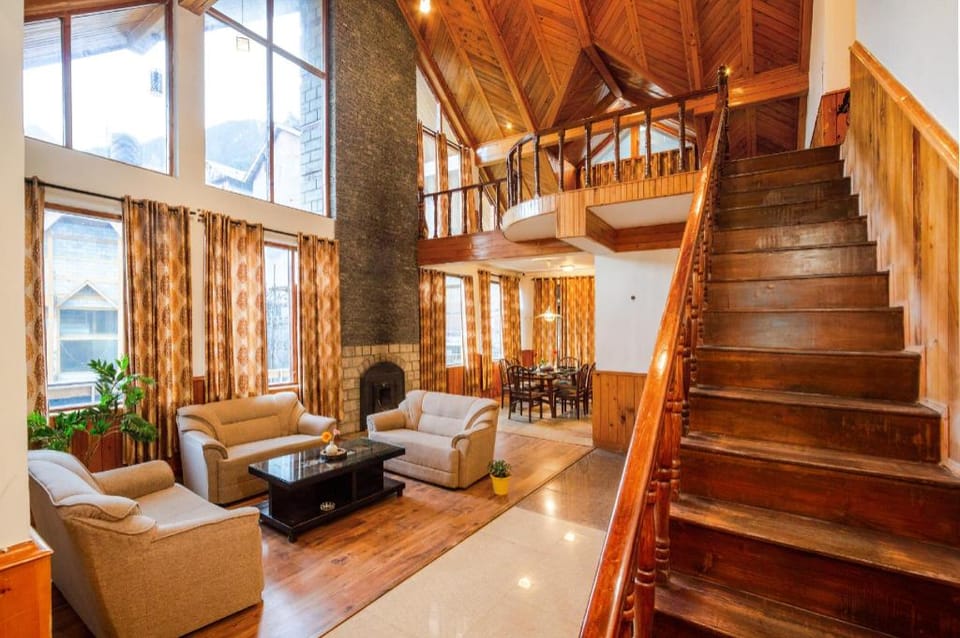 Tripli Hotels Conifer Wood Cottage Hotel in Manali
