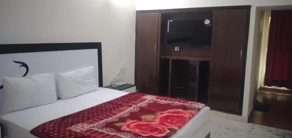 New Palace Hotel Hotel in Lahore
