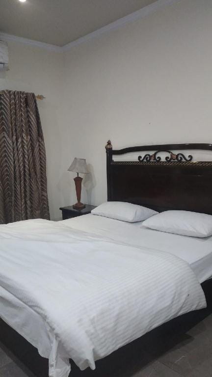 New Palace Hotel Hotel in Lahore