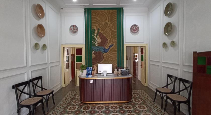 Mruyung Guest House Kota Lama Banyumas Mitra RedDoorz Hotel in Indonesia