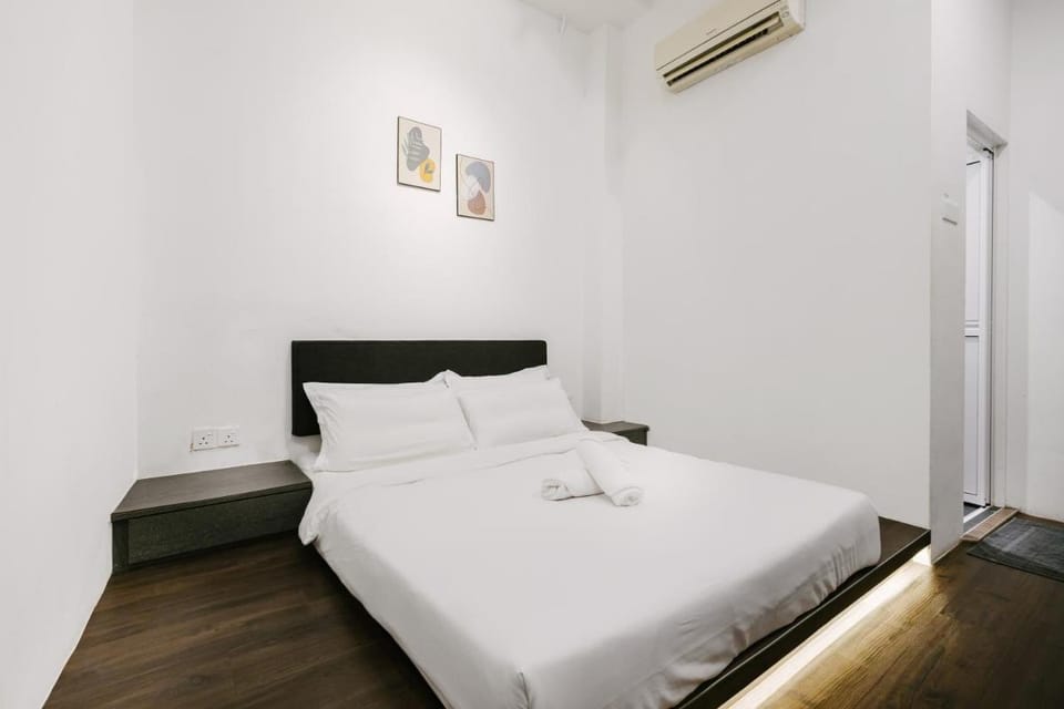 Kangsar Inn 73 Bed and Breakfast in George Town