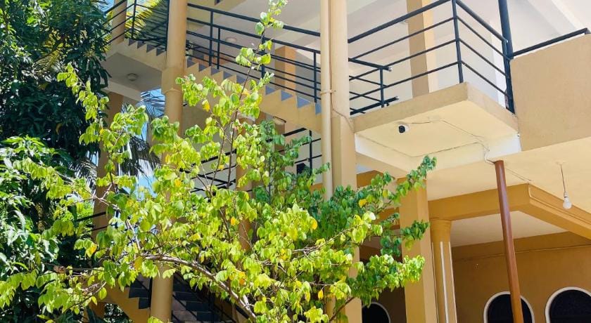 Hotel Grand View Hotel in Southern Province