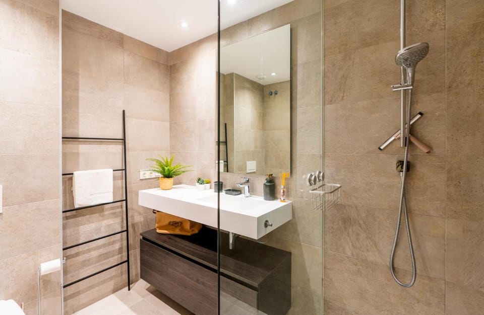 Al-1713 Estepona - Apartment - Alcazaba Lagoon Apartment in Costa del Sol