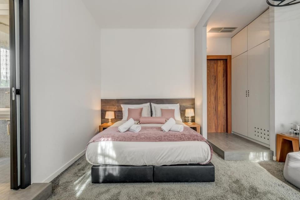 Starlight Luxury Suites Bed and Breakfast in Split