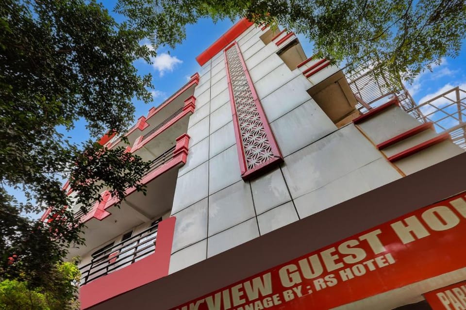 Super Hotel O Park View Hotel in Noida