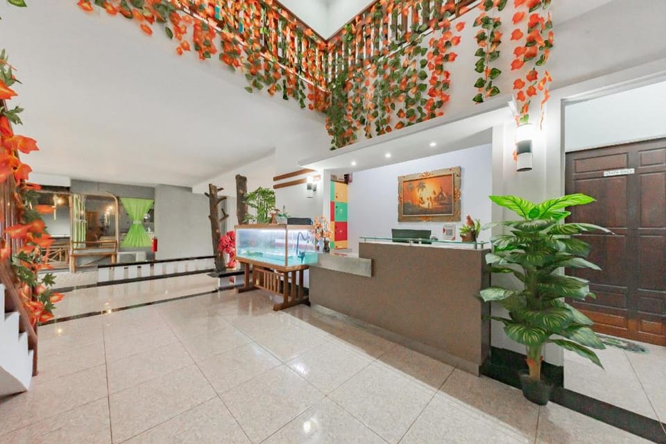 Urbanview Hotel Tropical Ketapang by RedDoorz Hotel in West Java