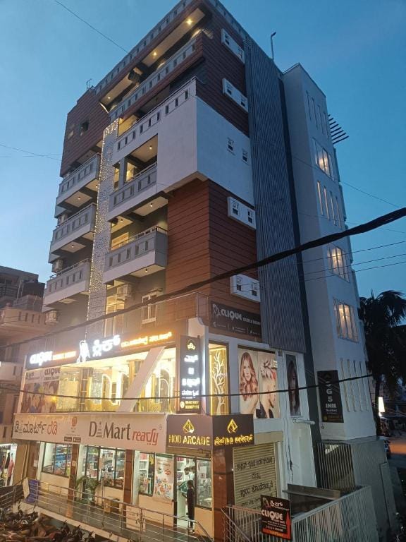 SG5 INN SUITES Hotel in Bengaluru