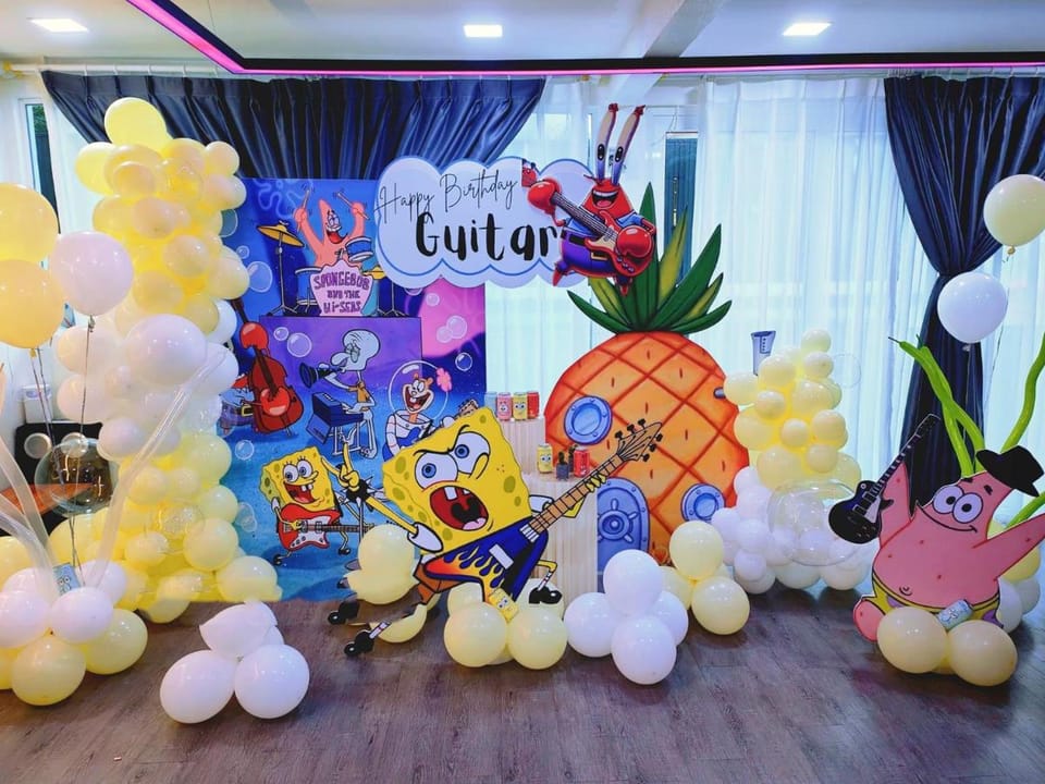 Dato Villa Luxury Homestay 12min to Jonker Street 26pax Private Pool Playground KTV BBQ Villa in Malacca