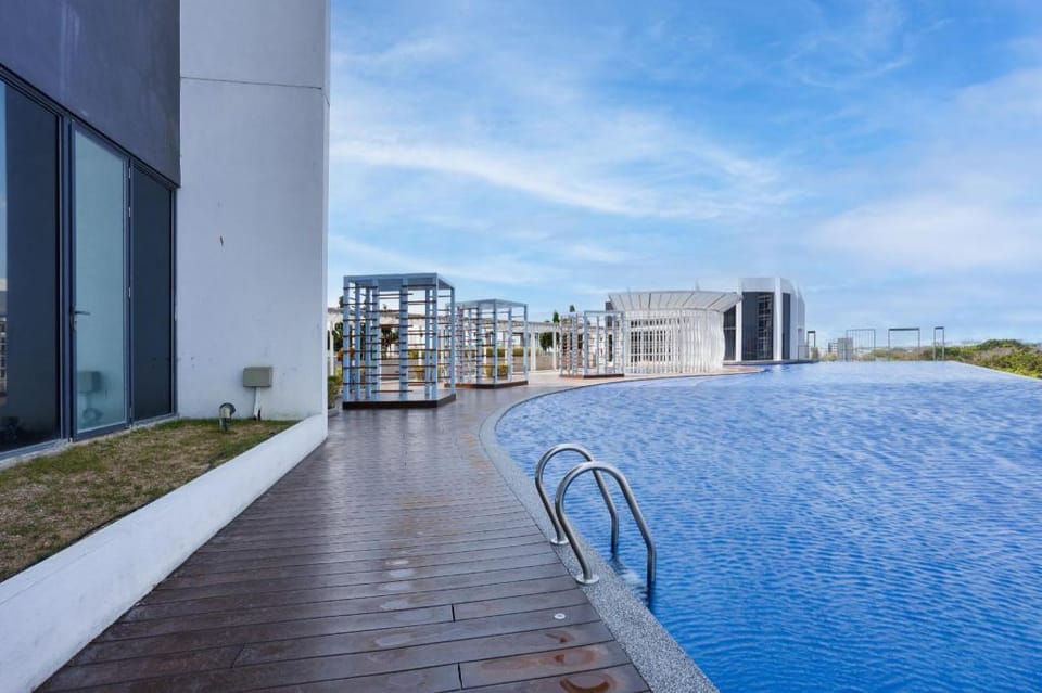 Sofea Suites @ Troika Kota Bharu #Wi-fi #Netflix Apartment in Malaysia