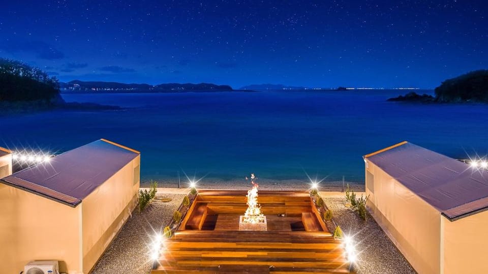 Daebudo On the Beach Pool Villa Bed and Breakfast in Gyeonggi-do