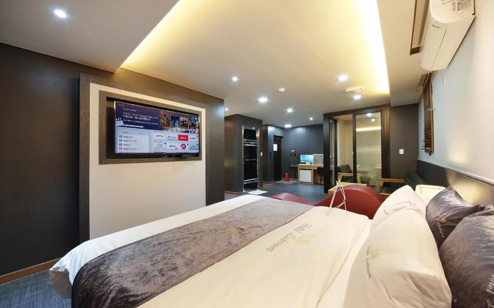 Gimpo Laboum Unmanned Tel (Drive-in) Bed and Breakfast in Gyeonggi-do