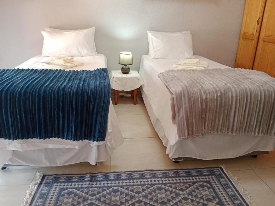Tranquil country getaway, perfect for your family Apartment in South Africa