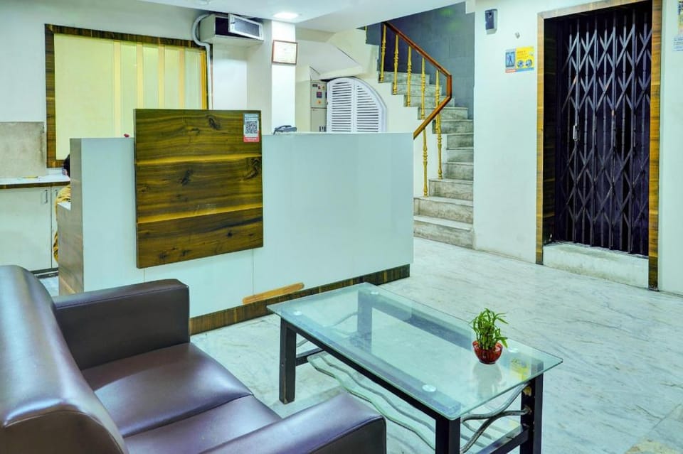 OYO Flagship 810914 Hotel Samrat Hotel in Vijayawada
