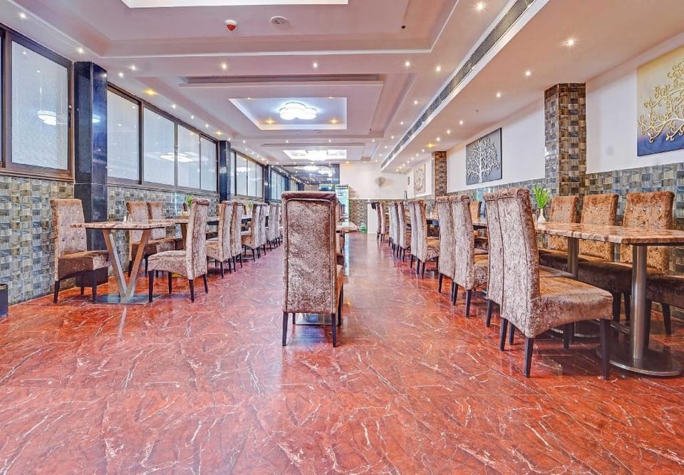 Townhouse COASTAL GRAND Hotel in Tamil Nadu