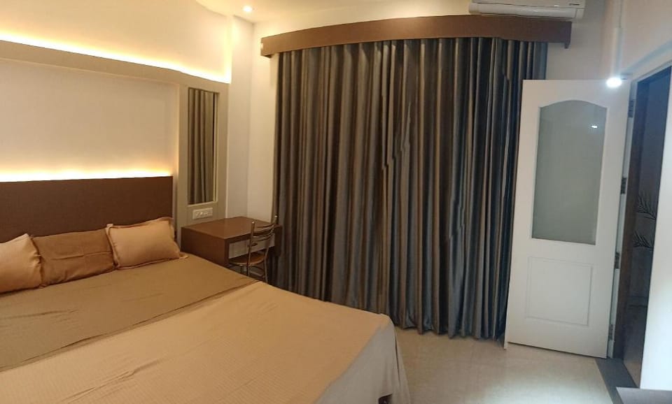CENTRAL ABODE VANDIPERIYAR  9447052396 Apartment in Kerala