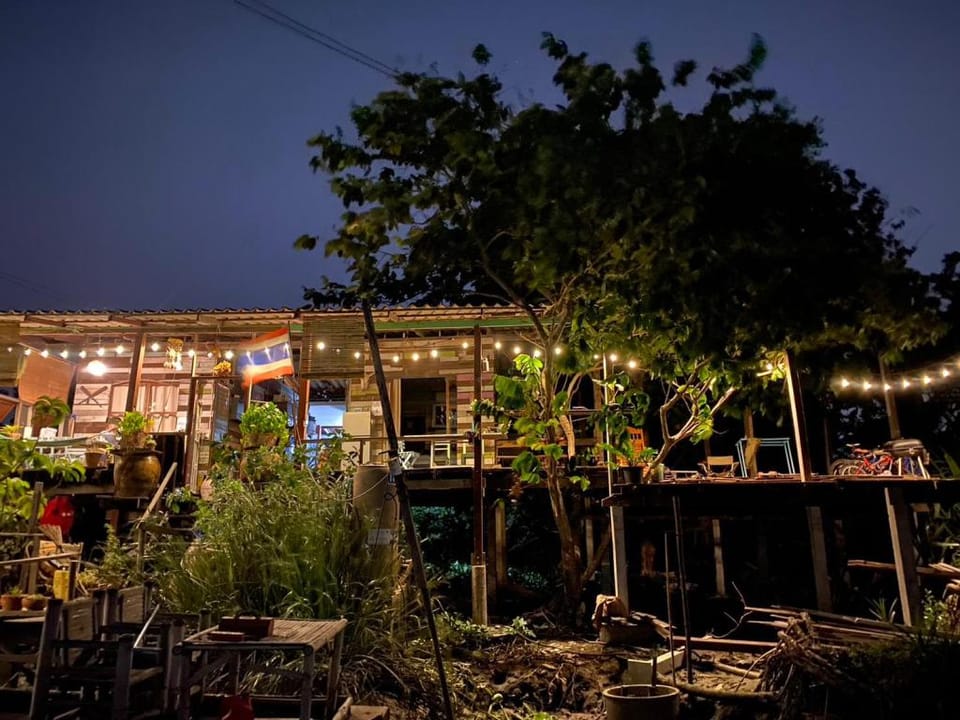Baan GoLite Ko Kret Vacation rental in Bangkok