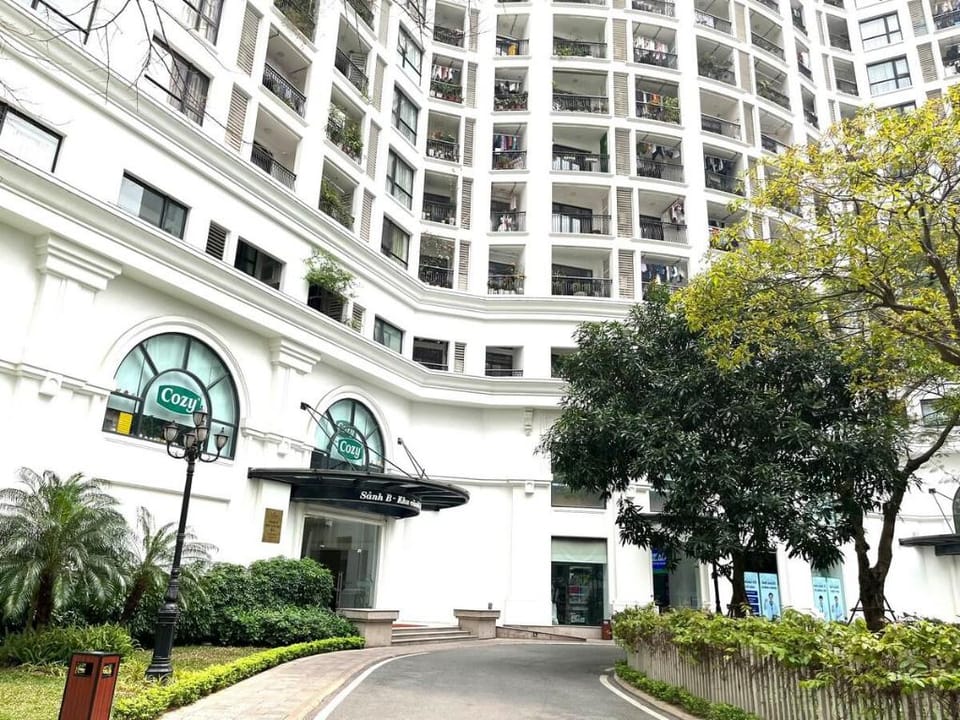 Vinhomes Royal city 3 BR Vacation rental in Hanoi