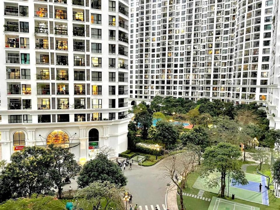 Vinhomes Royal city 3 BR Vacation rental in Hanoi