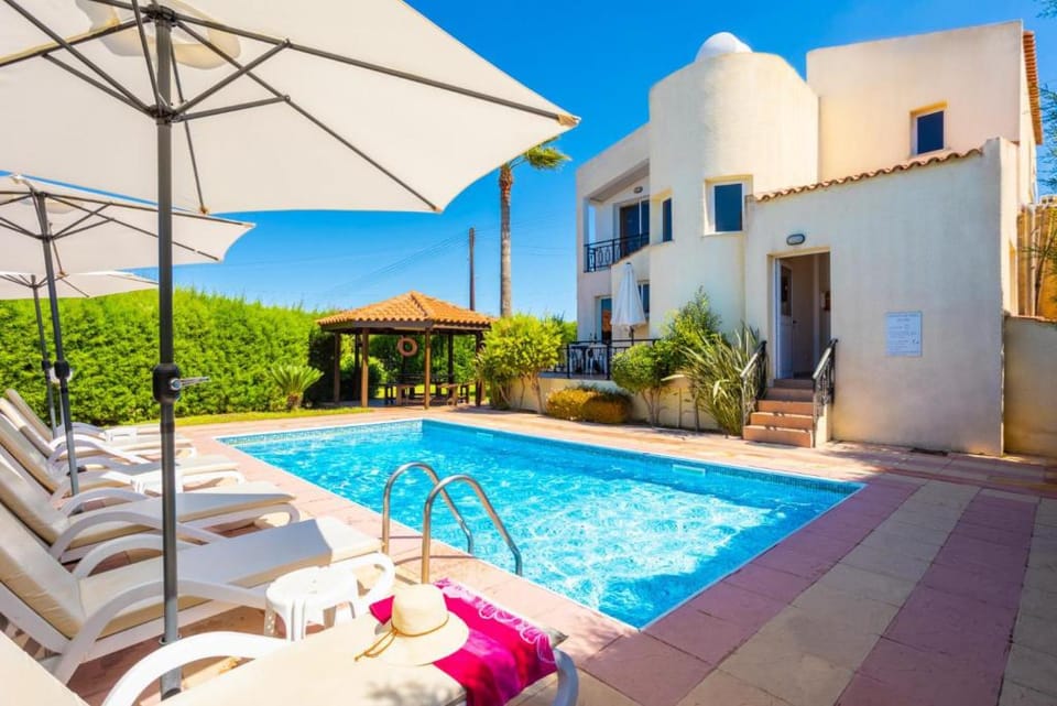 Villa Sotiroula in Agia Marina Chrysochous Apartment in Paphos District
