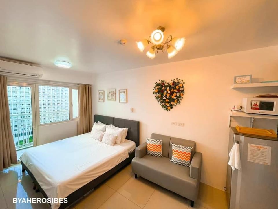 STAYCATIONbyK  Apartment in Pasay