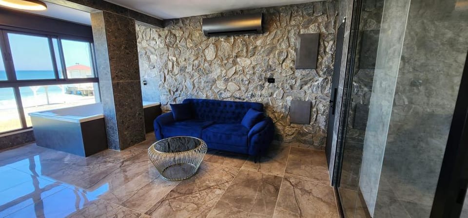 Suites at sea - מבנים בים - 77 Vacation rental in Haifa
