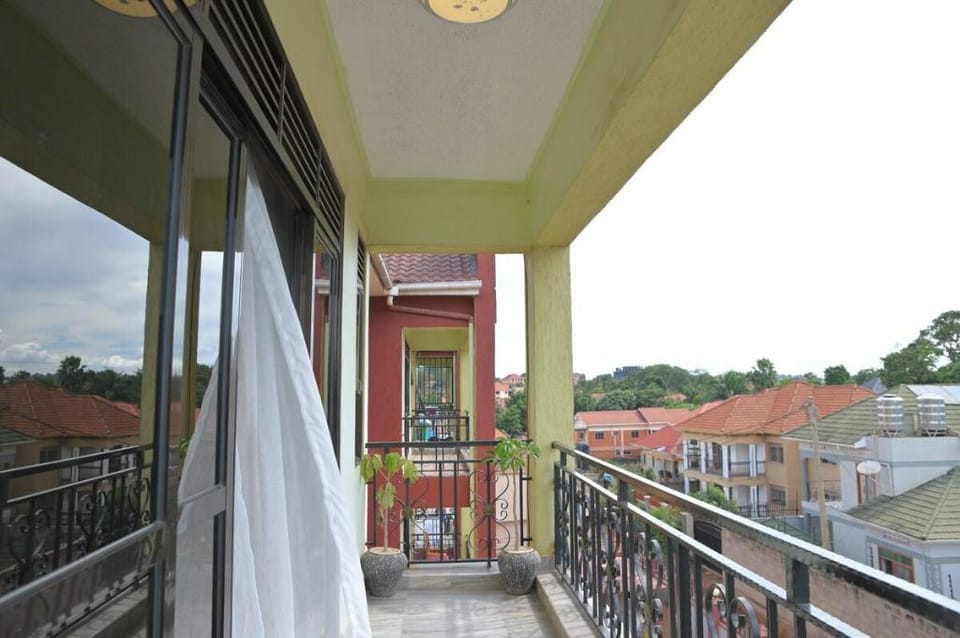 Your Home of Comfort at Priority Apartments! Apartment in Kampala