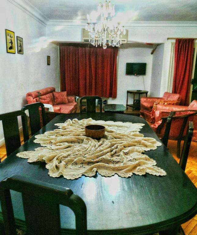 Jessy charming apartment in Heliopolis. Apartment in Cairo Governorate