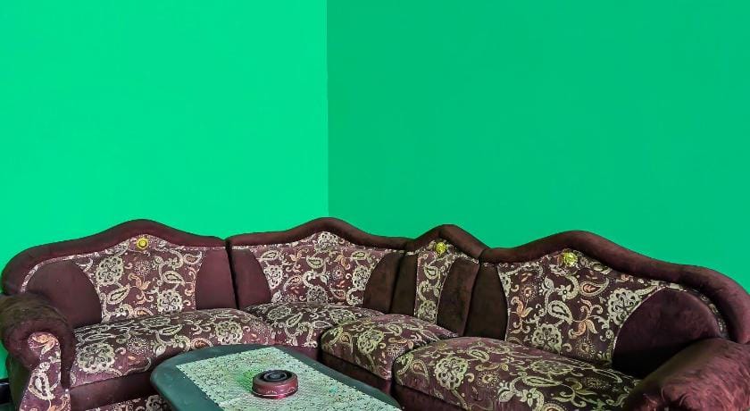 SPOT ON 92475 Rc Homestay Syariah Hotel in East Java