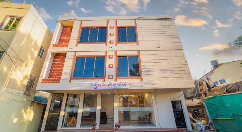 Dhimahi Residency Hotel in Maharashtra