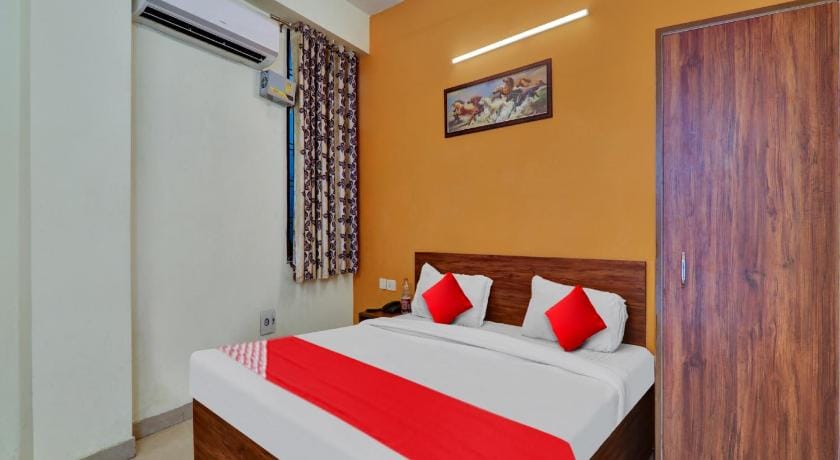Hotel O SMS Hotel in Lucknow