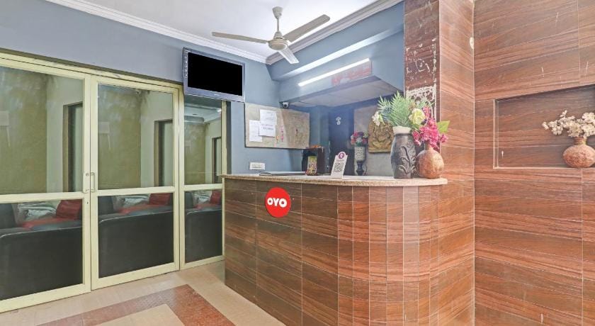 Super Hotel O Four Square Hotel in Lucknow