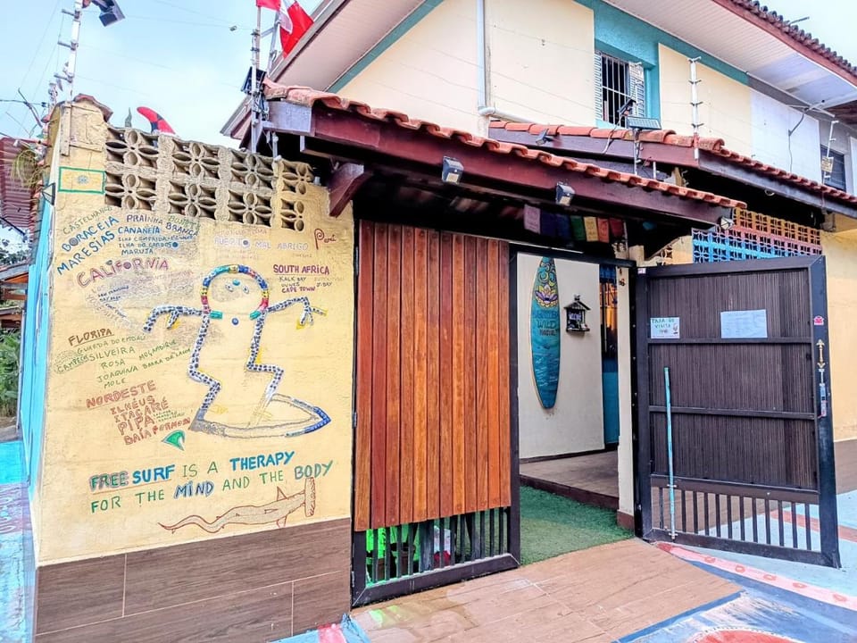 Ubatuba Wild Surf House Hostel in Ubatuba