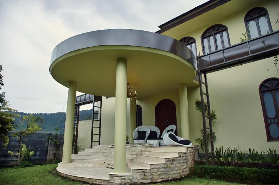 Golden Goose Villas Villa in Bali
