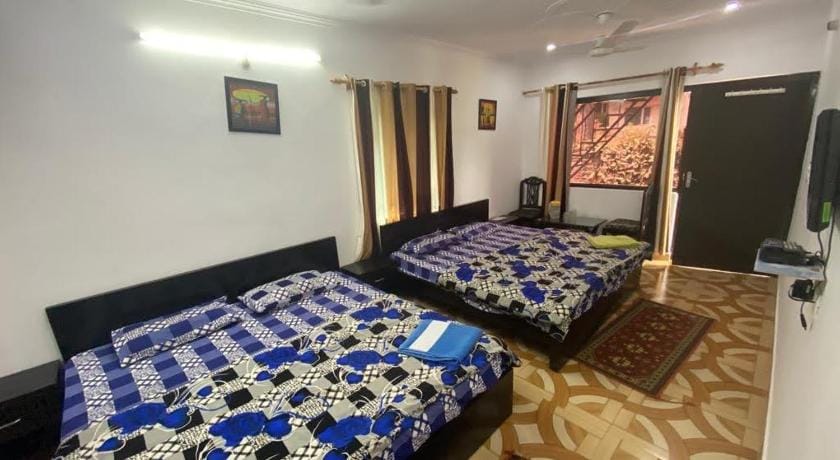 Sunrest Villa Hotel in Uttarakhand