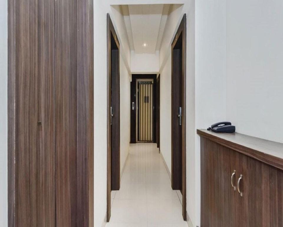 Silver Paradise Hotel in Thane