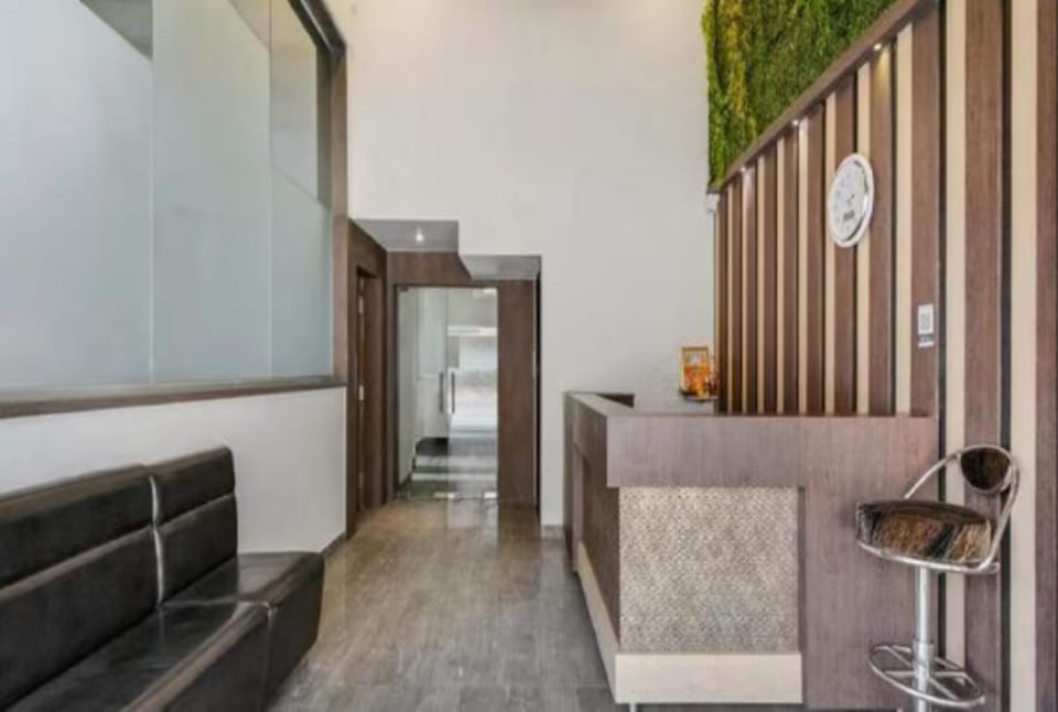 Silver Paradise Hotel in Thane