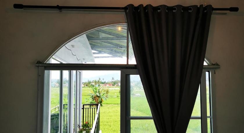 Mila Homestay Bed and Breakfast in Padang