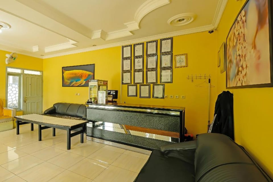 OYO 92483 Hotel Kirana Hotel in Indonesia