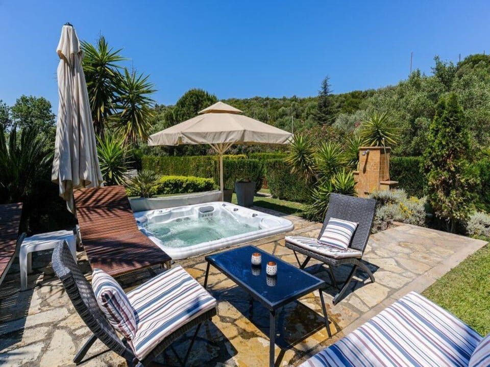 Escape to Paradise Experience Luxury and Serenity at Villa Elina in Sithonia Villa in Halkidiki