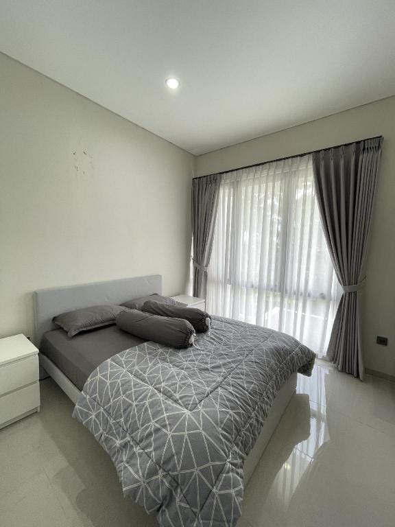 Grand Sofia Family Guesthouse 2 Vacation rental in Parongpong
